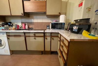 Apartament cu 3 camere decomandat în Central - 10