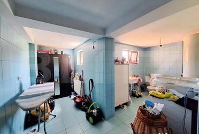 Casă cu 7 camere cu Teren 500 Mp în Dâmbul Rotund - 9