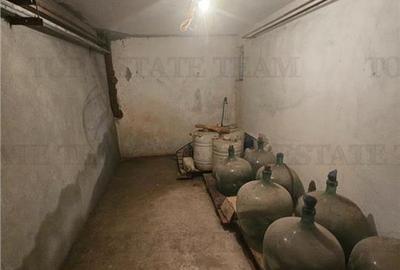 Vila spatioasa 525metri totali de inchiriat in centru Bolintin-Deal - 20