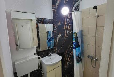 Garsonieră decomandată în Central - 5