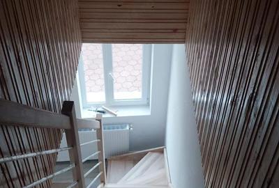 Casă cu 2 camere cu Teren 150 Mp în Central - 10