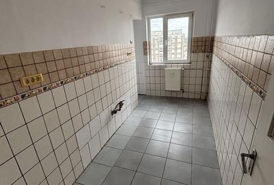 Apartament cu 3 camere decomandat în Aurel Vlaicu - 12
