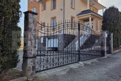 Vila superba de vanzare in zona Livezeni cu priveliste deosebita - 14