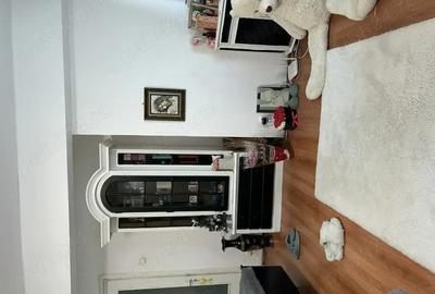 Inchiriez apartament cu o camera Inchiriez apartament cu o camera - 2