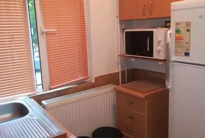 Garsonieră semidecomandată în Central - 1