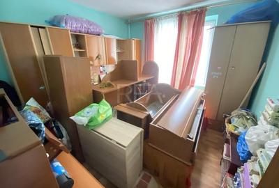 Apartament cu 3 camere semidecomandat în Mărgeanului - 3