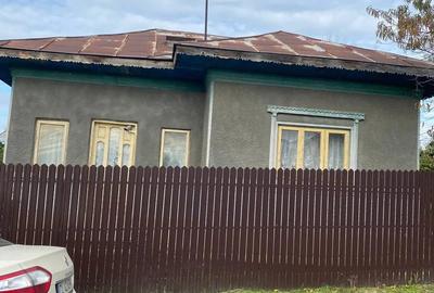 Casă cu Teren 1300 Mp în Făurei - 4