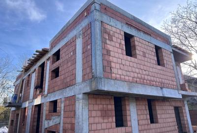 Casă individuală cu 4 camere cu Canalizare în Străulești - 13