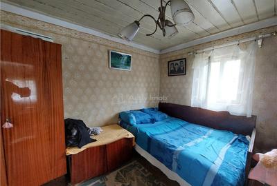 Casa 70 mp, teren 1415 mp , Zarnesti sat Fundeni - 7