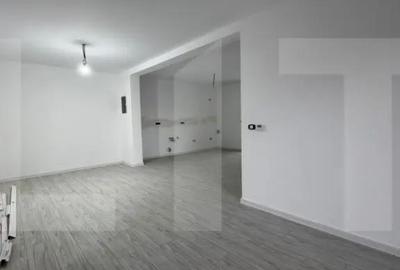 Casă cu 4 camere cu Teren 328 Mp în Peciu Nou - 9