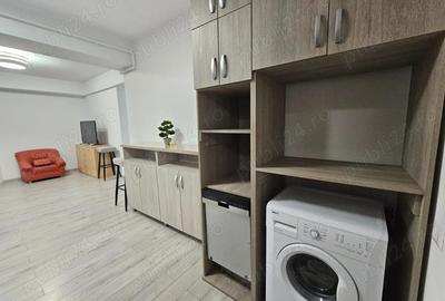 Apartament cu 3 camere decomandat în Central - 1
