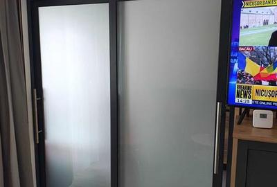 Apartament cu 3 camere decomandat, mobilat în Exterior Sud - 2