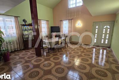 Casă cu 4 camere cu Teren 845 Mp în Roșia - 2