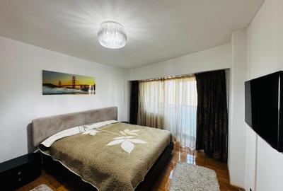 Apartament cu 3 camere semidecomandat în P-ța Unirii - 7