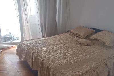 Apartament cu 3 camere decomandat în Central - 2