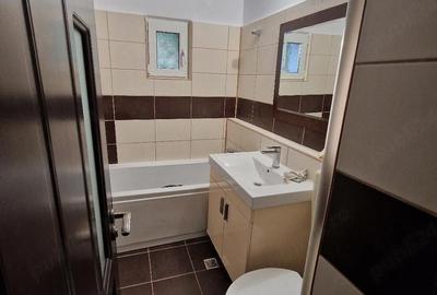 Apartament cu 3 camere decomandat în Militari - 2