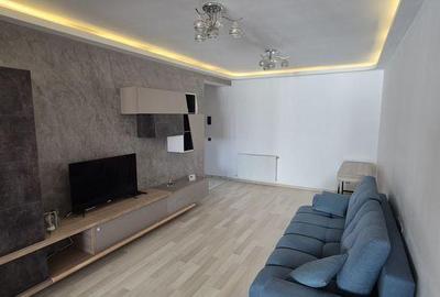 Apartament cu 3 camere, mobilat în Central