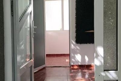 Apartament cu 2 camere semidecomandat în Ultracentral