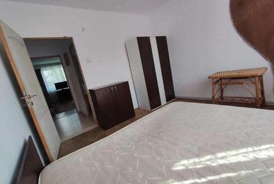 Apartament cu 3 camere decomandat în Alexandru cel Bun - 2