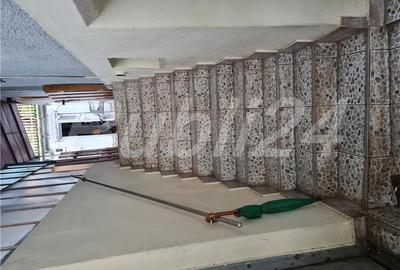 Casă cu 4 camere în Moroasa 1 - 4