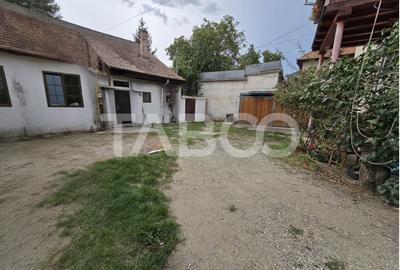 Apartament decomandat 4 camere 130mpu pivnita acces auto Orasul de Jos - 2