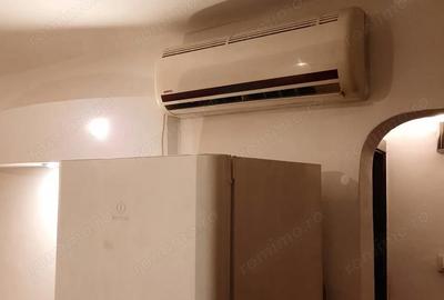 Apartament cu 2 camere decomandat în 1 Mai - 10