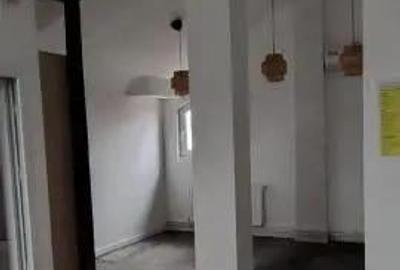 Casă cu 8 camere în Drumul Taberei - 8