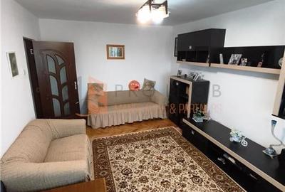 Apartament 3 camere conf 1 decomandat zona Micro 5