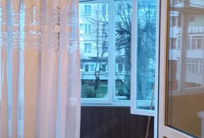 Inchiriez apartament ultracentral. - 2