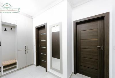 Apartament cu 2 camere decomandat, mobilat în UTA - 8