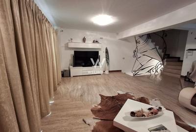 Casă individuală cu 4 camere cu Canalizare în Calea Poplăcii