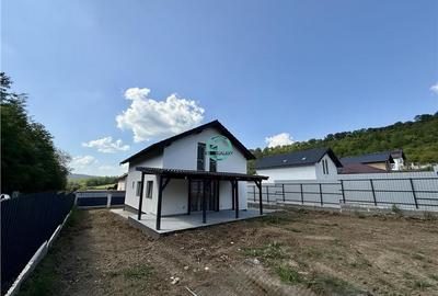 Casa noua cu 5 camere de vanzare semifinisata, teren 500 mp in Corunca - 12