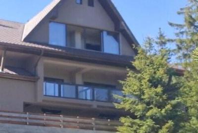 Duplex cu 12 camere cu Teren 1000 Mp în Romanii de Sus - 1