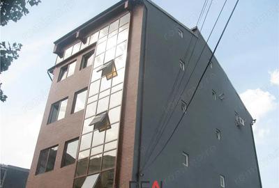 Spațiu comercial, în P-ța Alba Iulia - 4