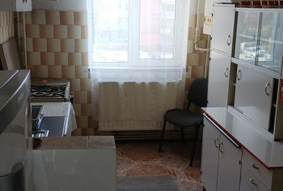 Apartament cu 2 camere semidecomandat în Micro 1 - 1
