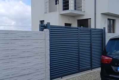 Casă cu 4 camere în Exterior Vest