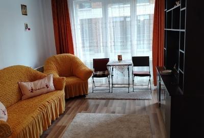 Inchiriez apartament București /Grozăvești - 2