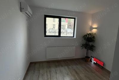 Spațiu comercial, de 12 mp, în Central - 4