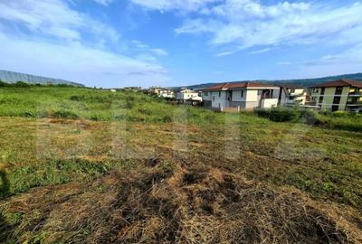 Teren de 1000 mp, în Borhanci - 1