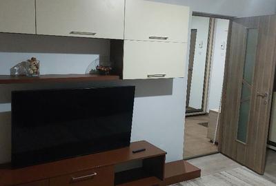 Apartament cu 3 camere decomandat în Central - 4