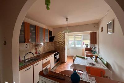 Apartament cu 2 camere decomandat în Central - 16