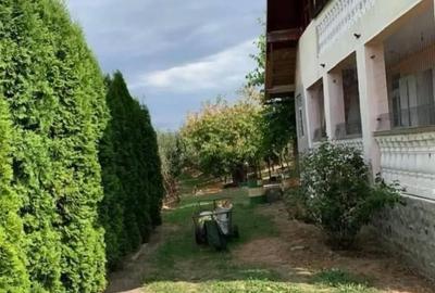 Casă în Rușii-Munți