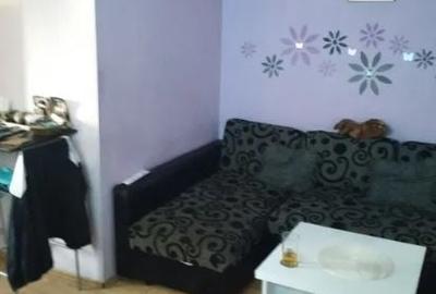 Apartament cu 2 camere decomandat, mobilat în Berceni