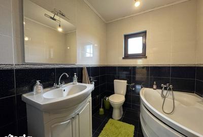 Casă cu 5 camere cu Teren 680 Mp în Clinceni - 2