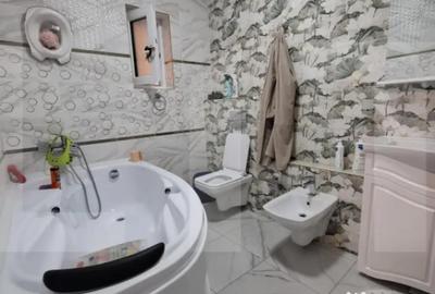 Casă cu 5 camere cu Teren 551 Mp în Central - 3