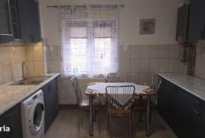 Apartament cu 2 camere decomandat în 22 Decembrie - 3