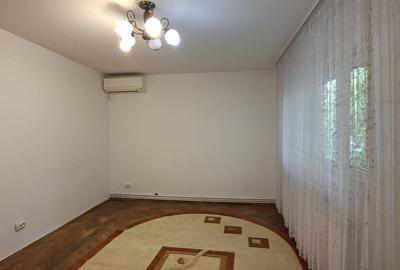 Apartament cu 4 camere decomandat, mobilat în Torontalului - 14