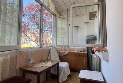 Apartament cu 2 camere decomandat în E3 - 6