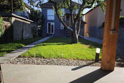 Casă cu 4 camere în Central - 8