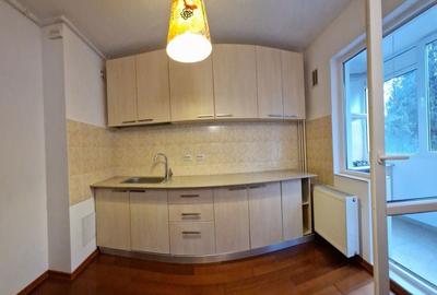 Apartament cu 2 camere decomandat în Titan - 6